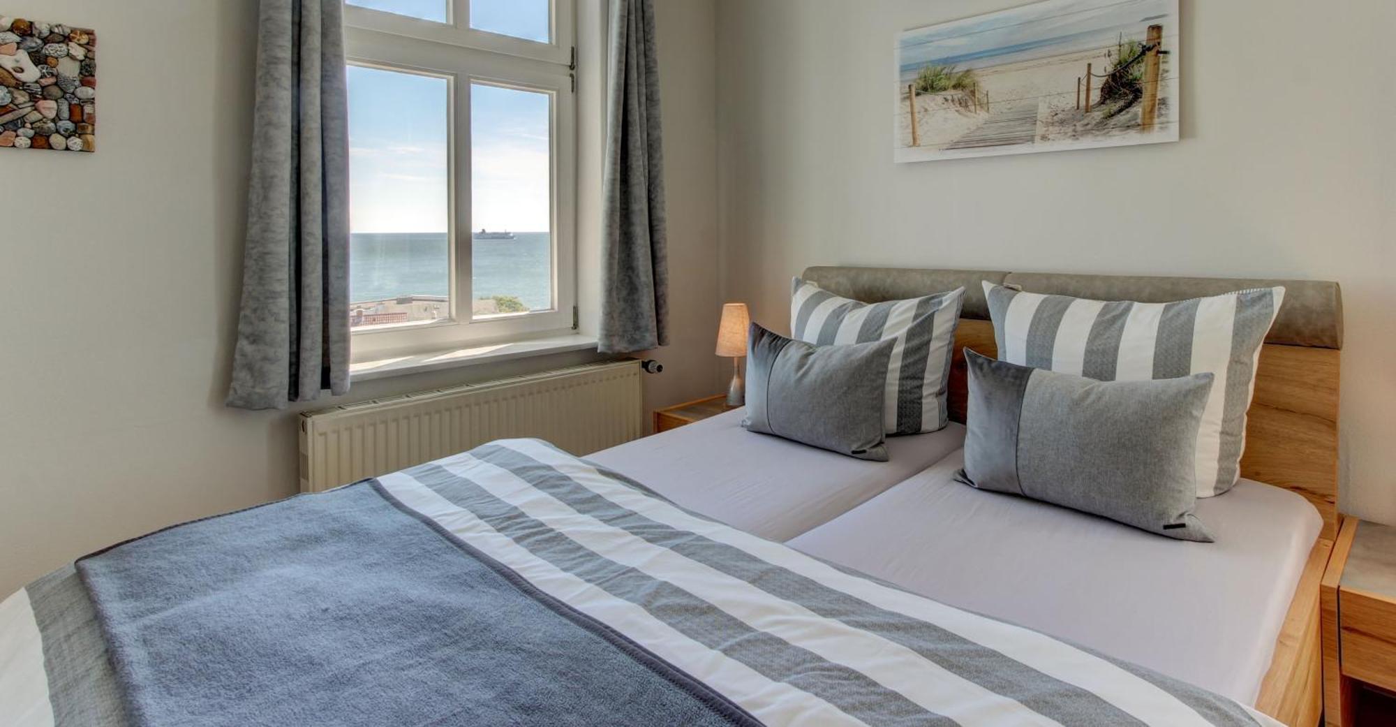 Villa Fernsicht - Wohnung Nr 1 - Mit Meerblick Sassnitz Zewnętrze zdjęcie
