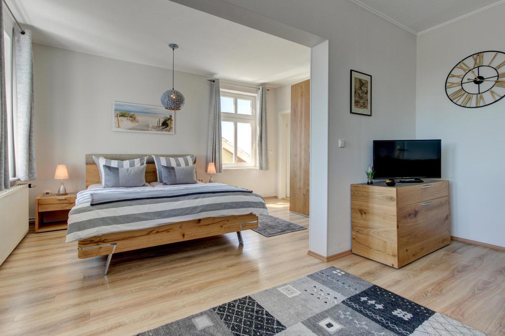 Villa Fernsicht - Wohnung Nr 1 - Mit Meerblick Sassnitz Zewnętrze zdjęcie